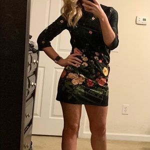 🌹ASOS Perfect Floral Navy🌹Size 2 Shift Dress🌹